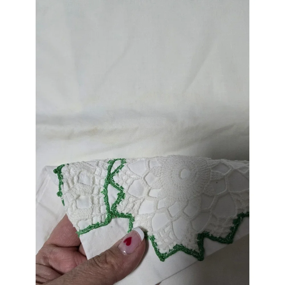 Dan River‎ Pillowcases White Cotton Green Crochet Trim Set of 2 (AF)
